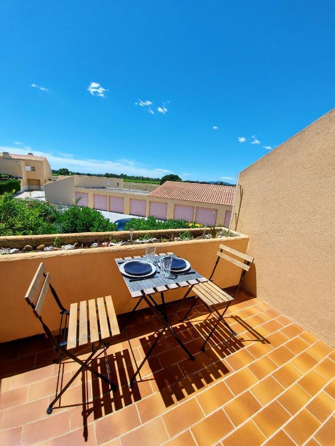 Coquet Studio Avec Belle Terrasse Apartment La Londe-les-Maures Luaran gambar