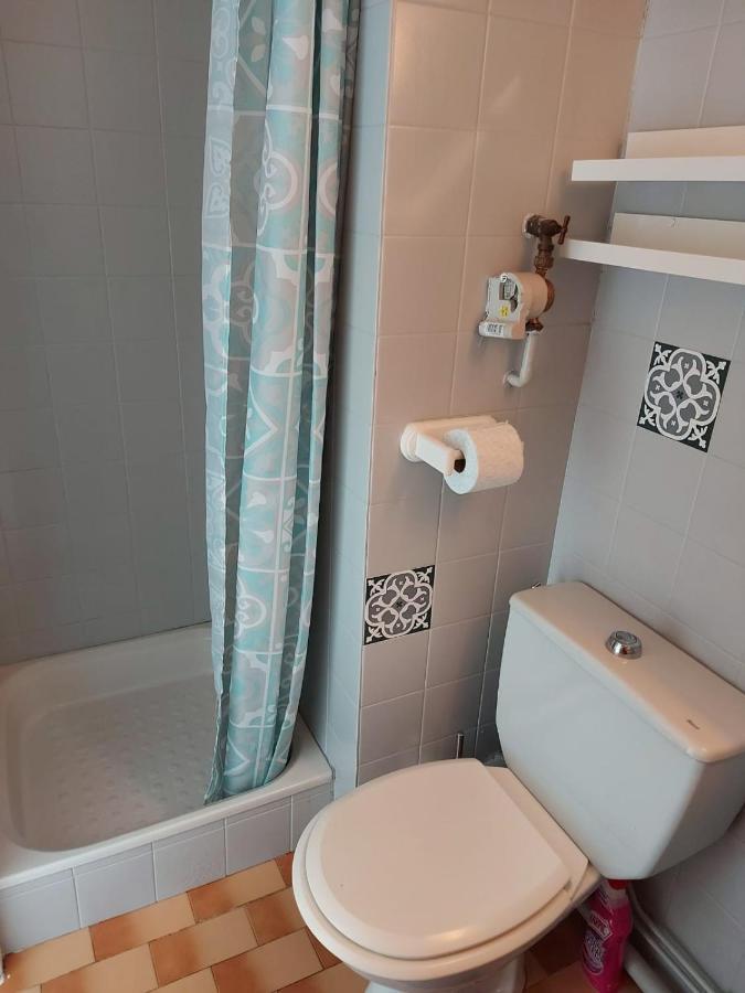 Coquet Studio Avec Belle Terrasse Apartment La Londe-les-Maures Luaran gambar